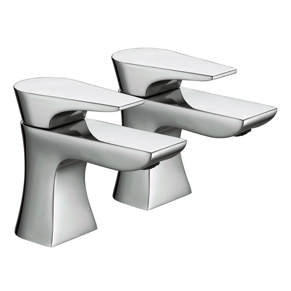 Product cut out image of the Bristan Hourglass Chrome Bath Pillar Taps